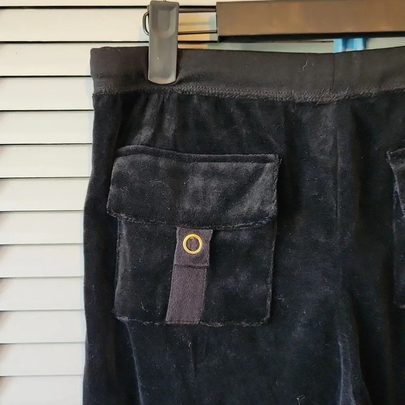 Hannah Jones New York Black Velour Pants - Picture 8 of 11